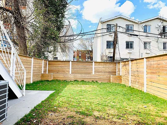 Rented by Blue Egg Realty Corp | media 47