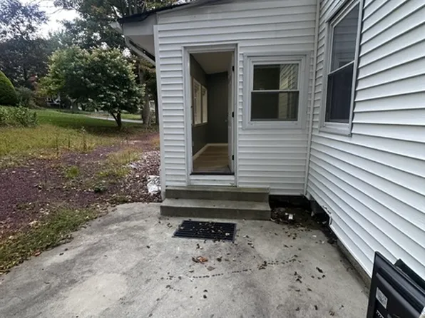106 S Green St #A, East Stroudsburg, PA 18301
