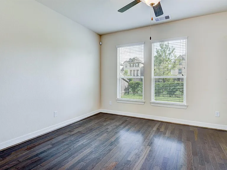 10804 Kyler Oaks Pl — Photo 2