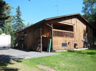 2710 De Armoun Rd, Anchorage, AK 99516