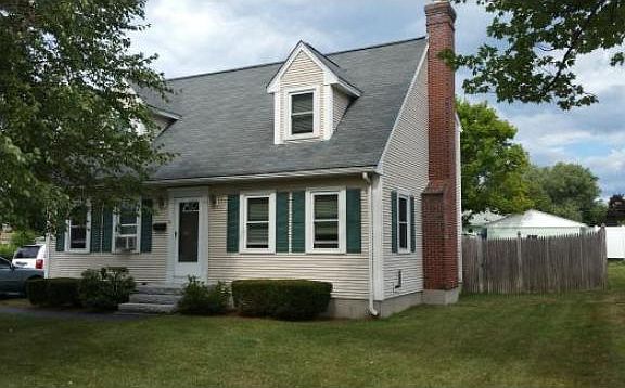 2nd image of 111 Kilby St