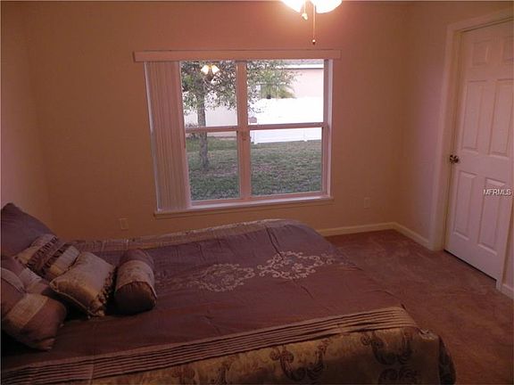 4th image of 1090 Suffragette Cir