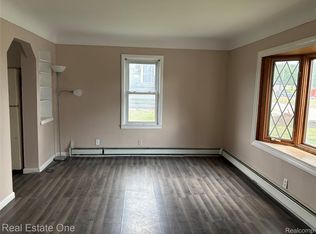 5873 Elmgrove Ave, Warren, MI 48092