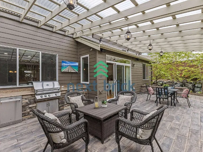 27174 SE 18th Pl — Photo 33