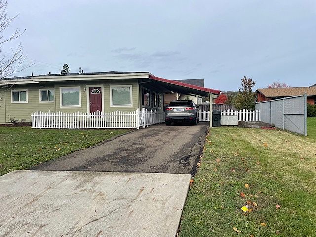 1st image of 1884 NW Calkins Ave #1884