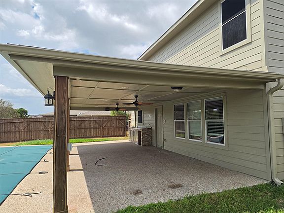3rd image of 11102 Great Hawk Ln