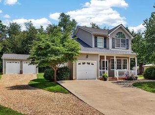1859 Harvard Rd, Waynesboro, VA 22980