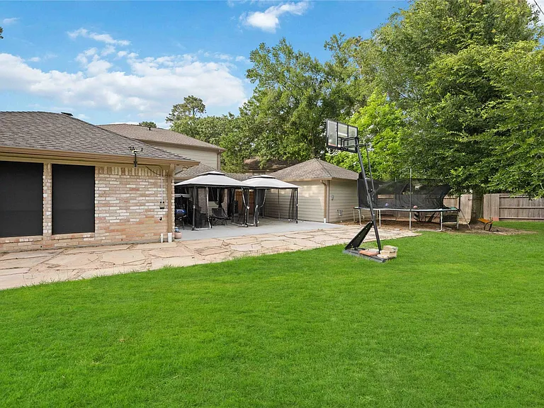 19302 Forest Fern Ct — Photo 24
