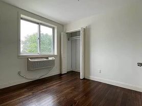 3136 47th St, Astoria, NY