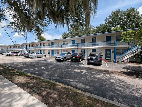 Palm Bay Apartments Photo 1