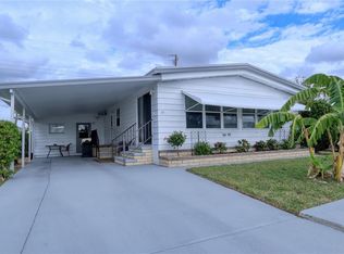 111 49th Avenue Dr W, Bradenton, FL 34207
