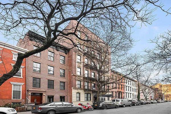 Rented by Compass | media 33