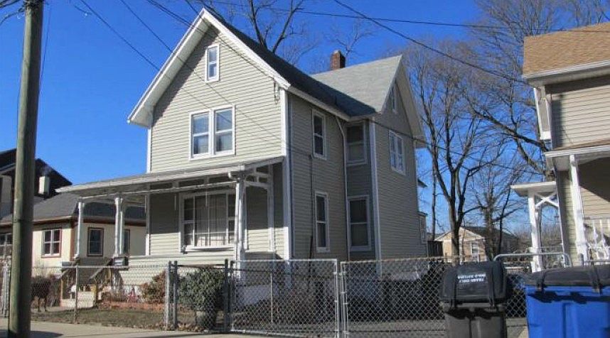 2nd image of 366 Lenox St
