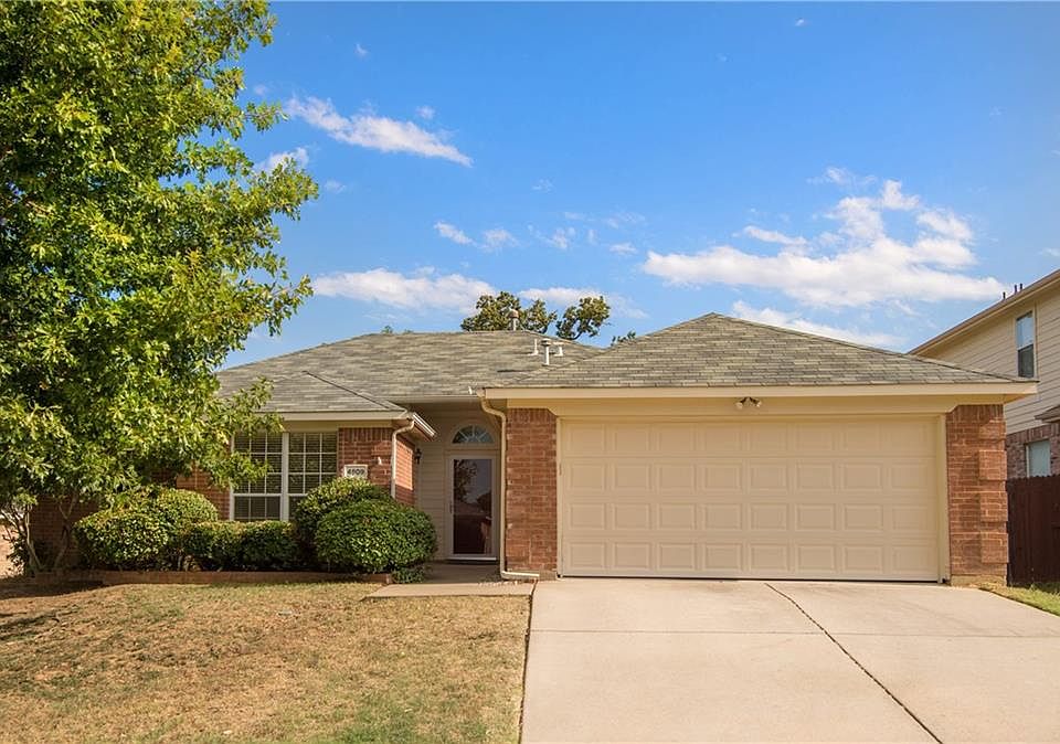 1st image of 4809 Bayberry Dr