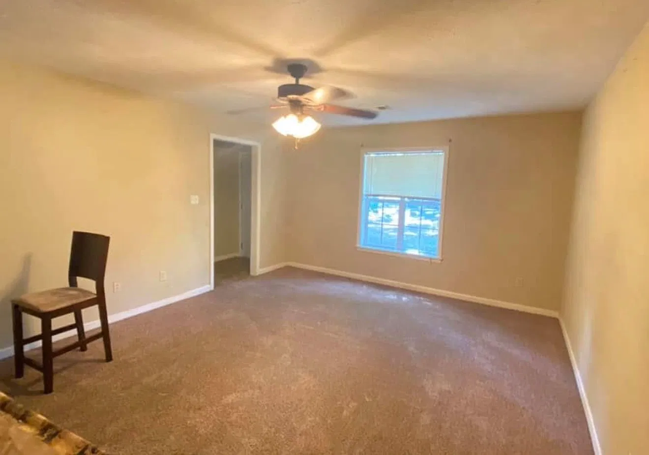 2 bed, 1320 sqft, $1,000 — Photo 2