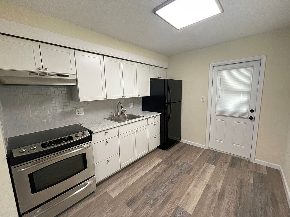 1st image of 380 Royal Palms Dr #A