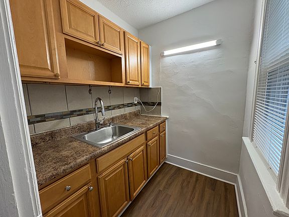 4th image of 205 Farren Ave Floor 2