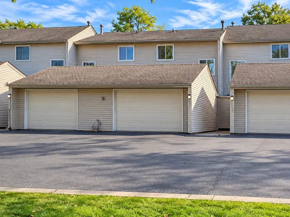 12217 Drake St NW, Coon Rapids, MN 55448