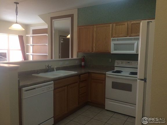 4th image of 102 Lucca Dr