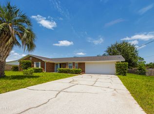 150 Lauren Ln, Panama City, FL 32404