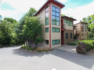 701 Creek View Ln, The Dalles, OR 97058