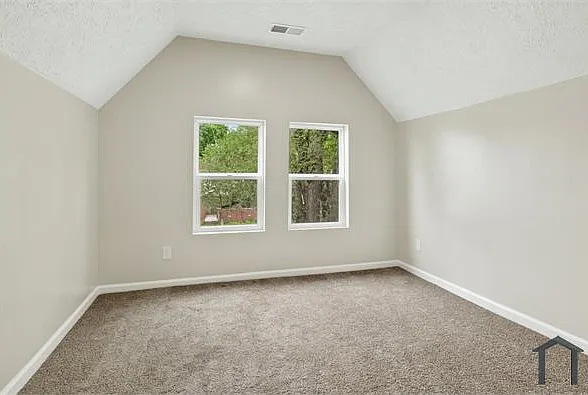 1531 N Olney St — Photo 7
