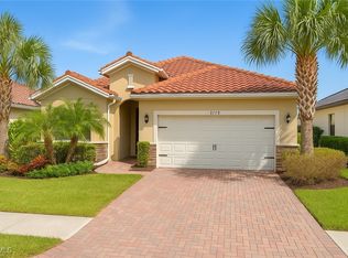 2110 Clementine St, Naples, FL 34120