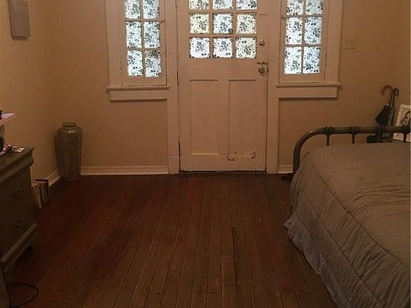 2nd image of 4213-15 Dhemecourt St