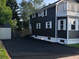 807 18th St, Two Rivers, WI 54241
