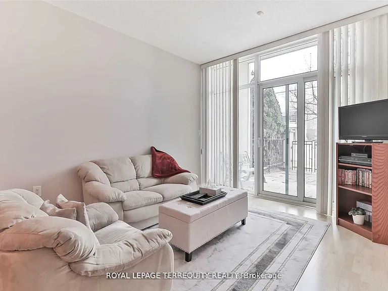 3830 Bathurst St #107 — Photo 4