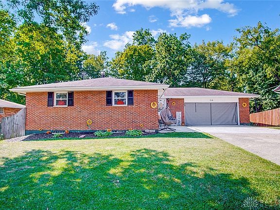 3rd image of 710 Peach Orchard Dr