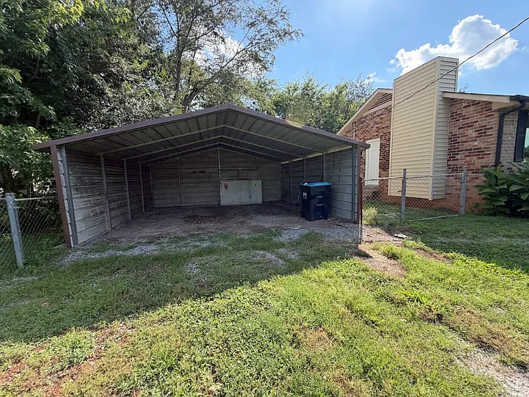6815 Cooks Ave — Photo 20