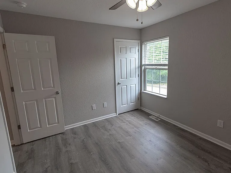 1330 Godas Dr — Photo 23