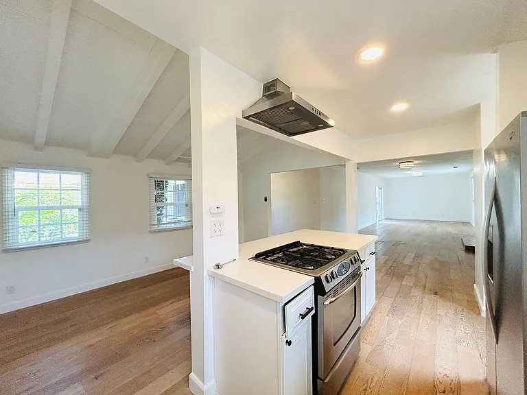 2884 Dunleer Pl — Photo 7