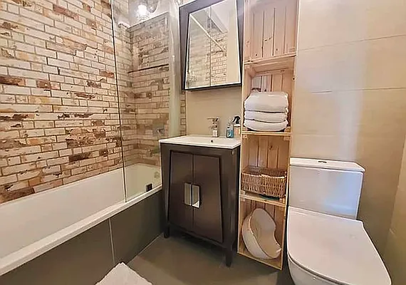 Rented by Doorway NYC, LLC | media 13