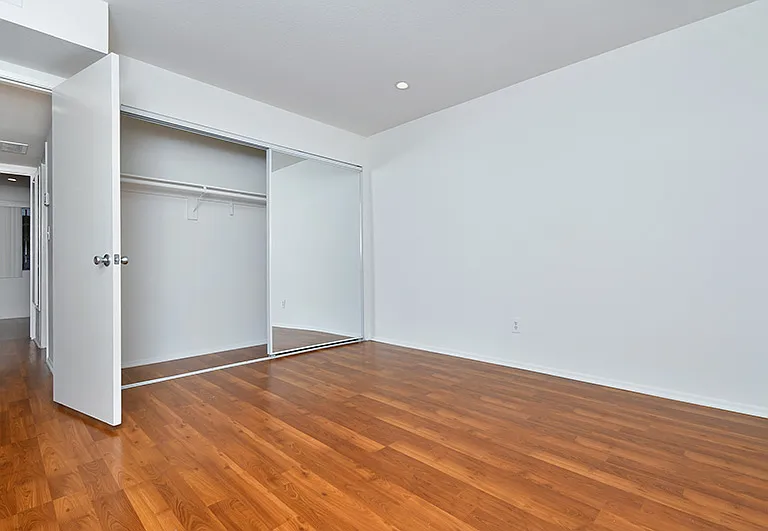 4235 Whitsett Ave #105 — Photo 20