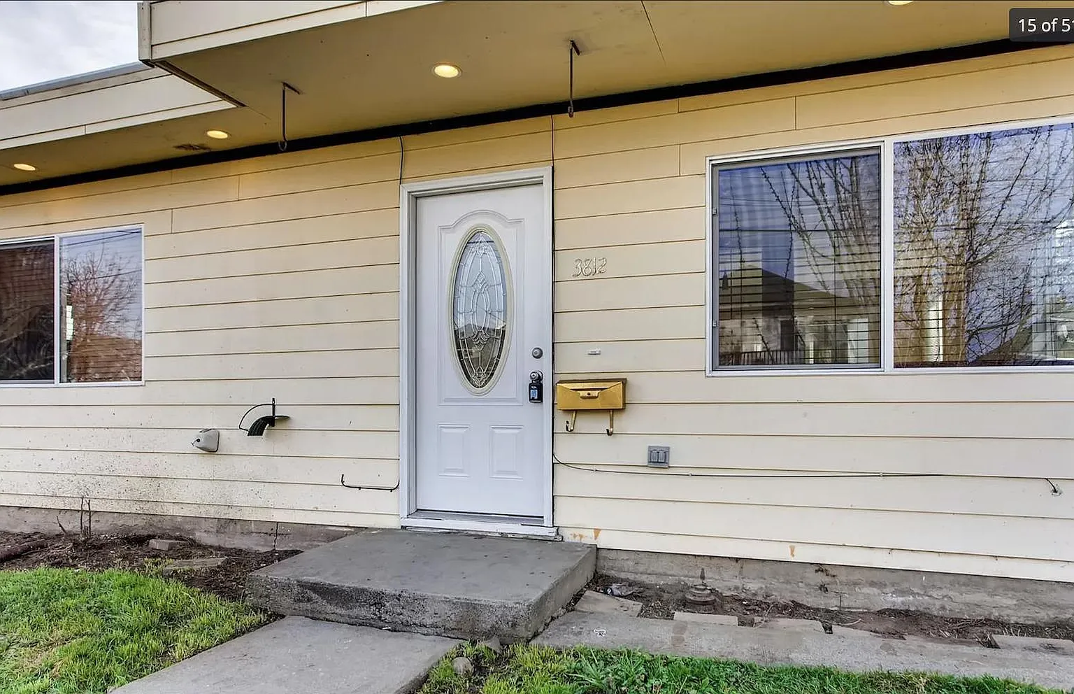 2 bed, 800 sqft, $2,200 — Photo 2