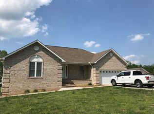 1634 Farmington Dr, Cookeville, TN 38501