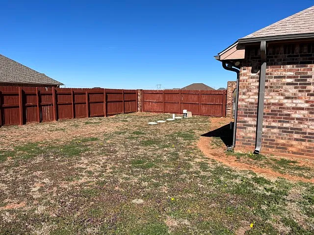 394 NE Simmons Cir — Photo 25