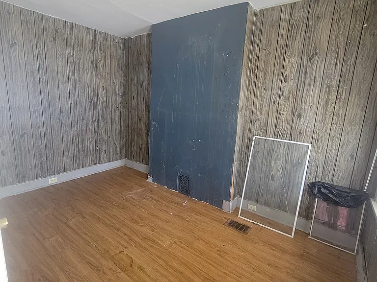1313 Vandever Ave — Photo 8