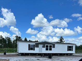 1268 Dogwood Ln, Folkston, GA 31537