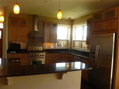 4th image of 3524 Dunlop Ave