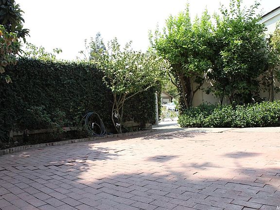3rd image of 2270 Lido Cir