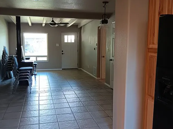 1716 Calle Feliz, Las Cruces, NM 88001