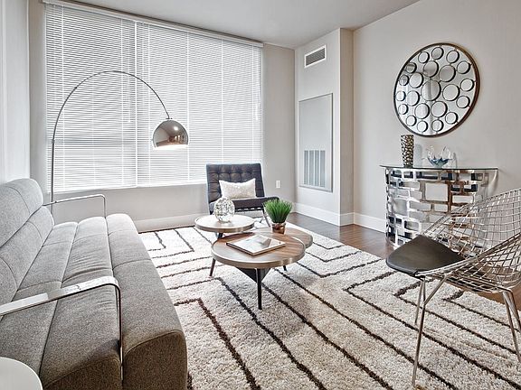 3rd image of 315 1st Ave N APT 503