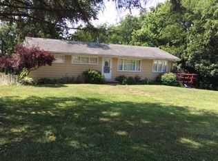 536 Morningstar Dr, Ellwood City, PA