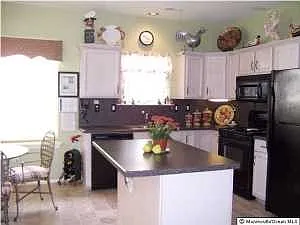 44 Isabella Dr photo 1