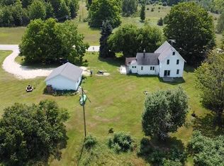7932 Glovers Lake Rd, Bear Lake, MI 49614