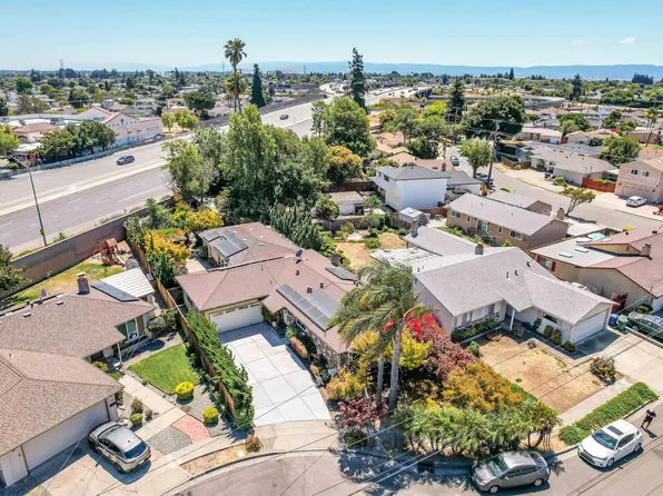 512 Teasdale Pl, Hayward, CA 94544