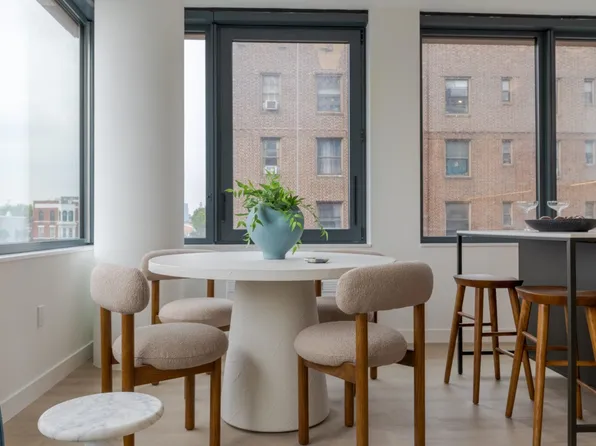 201 25th Street image 4 of 24